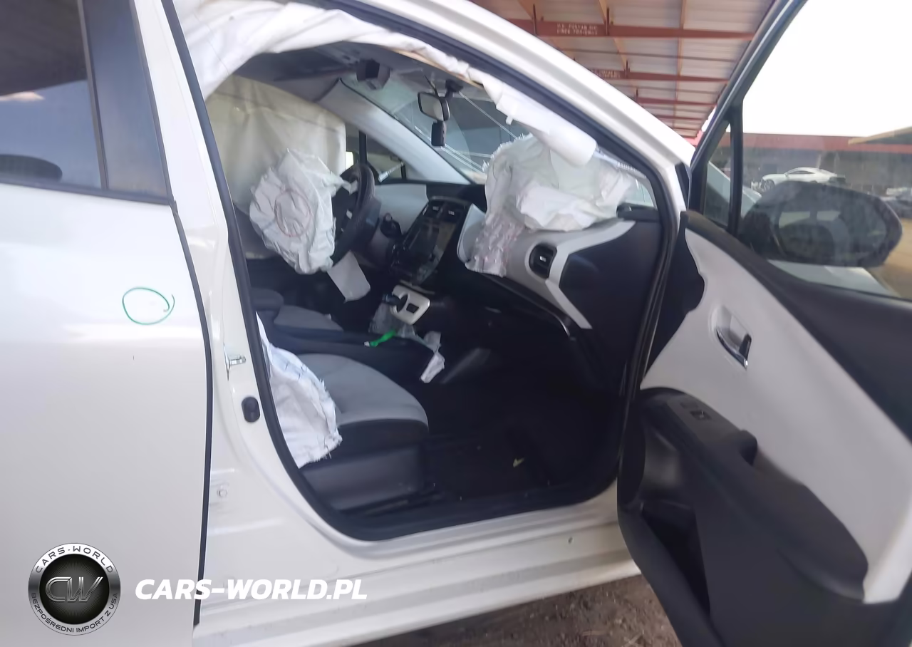 2016 Toyota Prius Two Eco VIN:JTDKARFUXG3500969 - 5