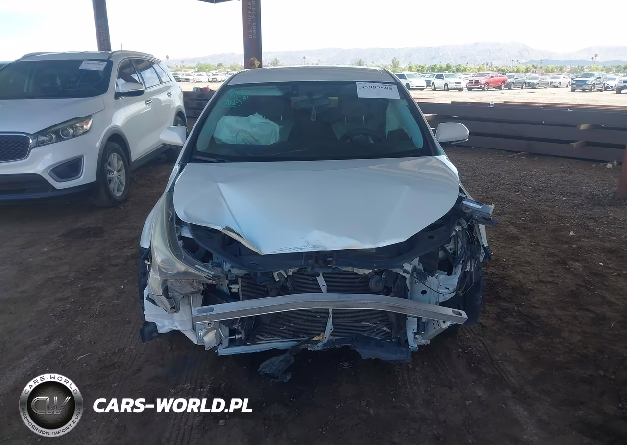 2016 Toyota Prius Two Eco VIN:JTDKARFUXG3500969 - 6