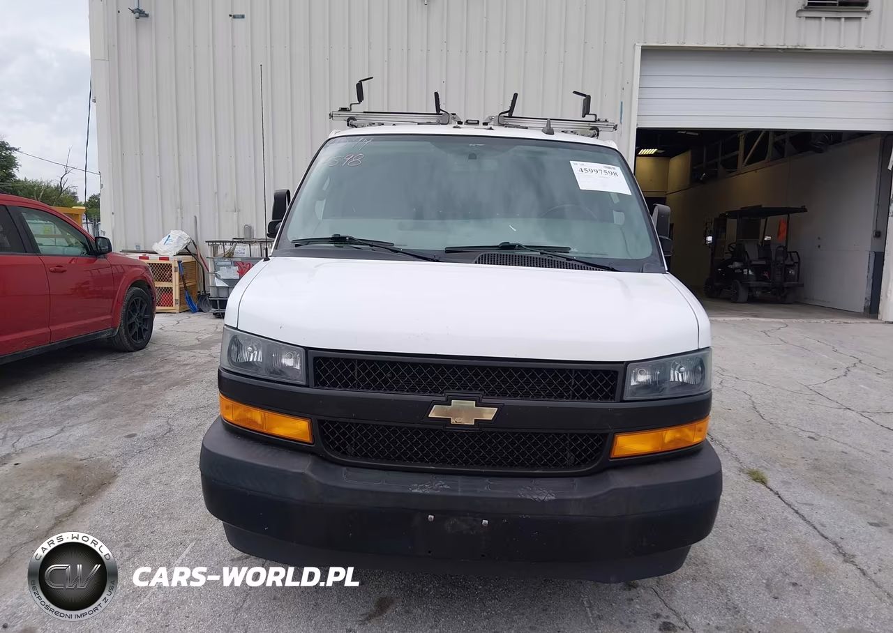 2018 Chevrolet Express 2500 Work Van VIN:1GCWGAFP2J1319458 - 14