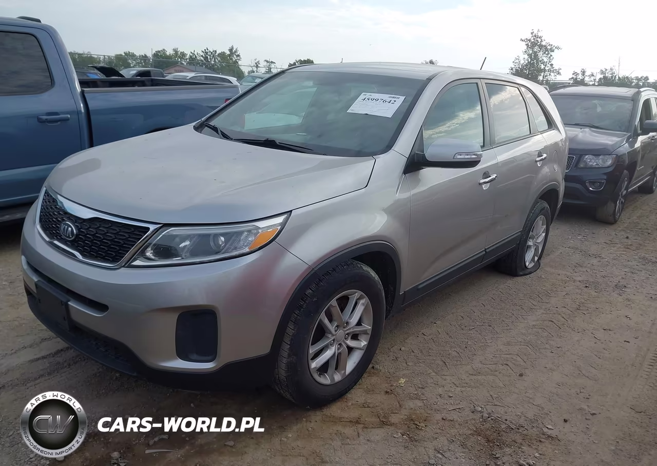 2014 Kia Sorento Lx VIN:5XYKT3A6XEG486385 - 2