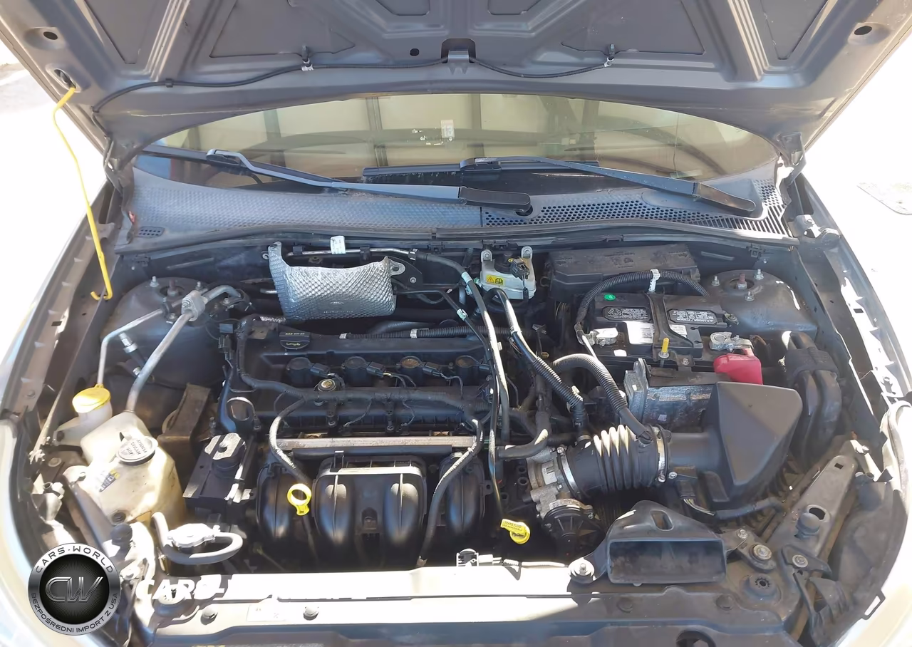 2009 Ford Focus Se VIN:1FAHP35N49W140329 - 10