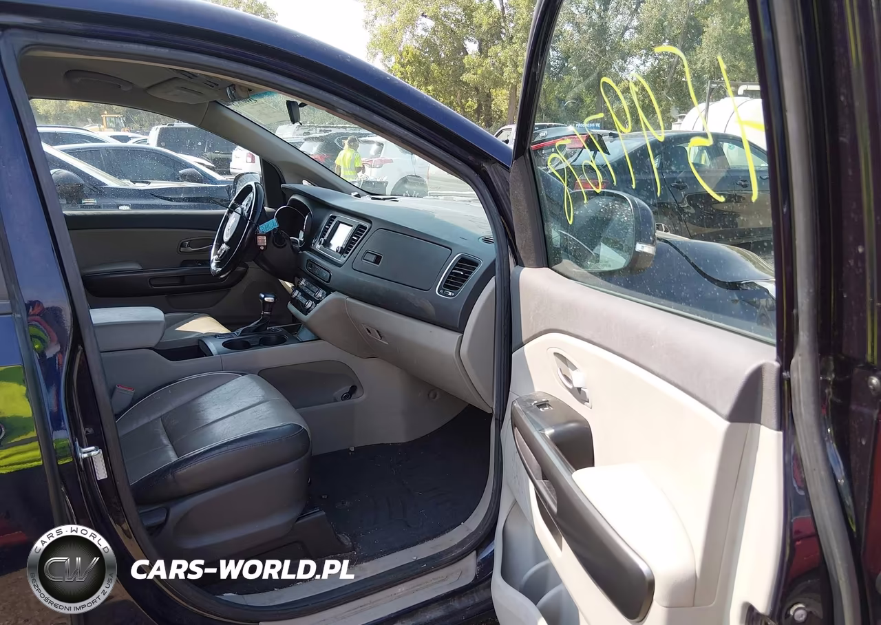2018 Kia Sedona Lx VIN:KNDMB5C13J6379989 - 5