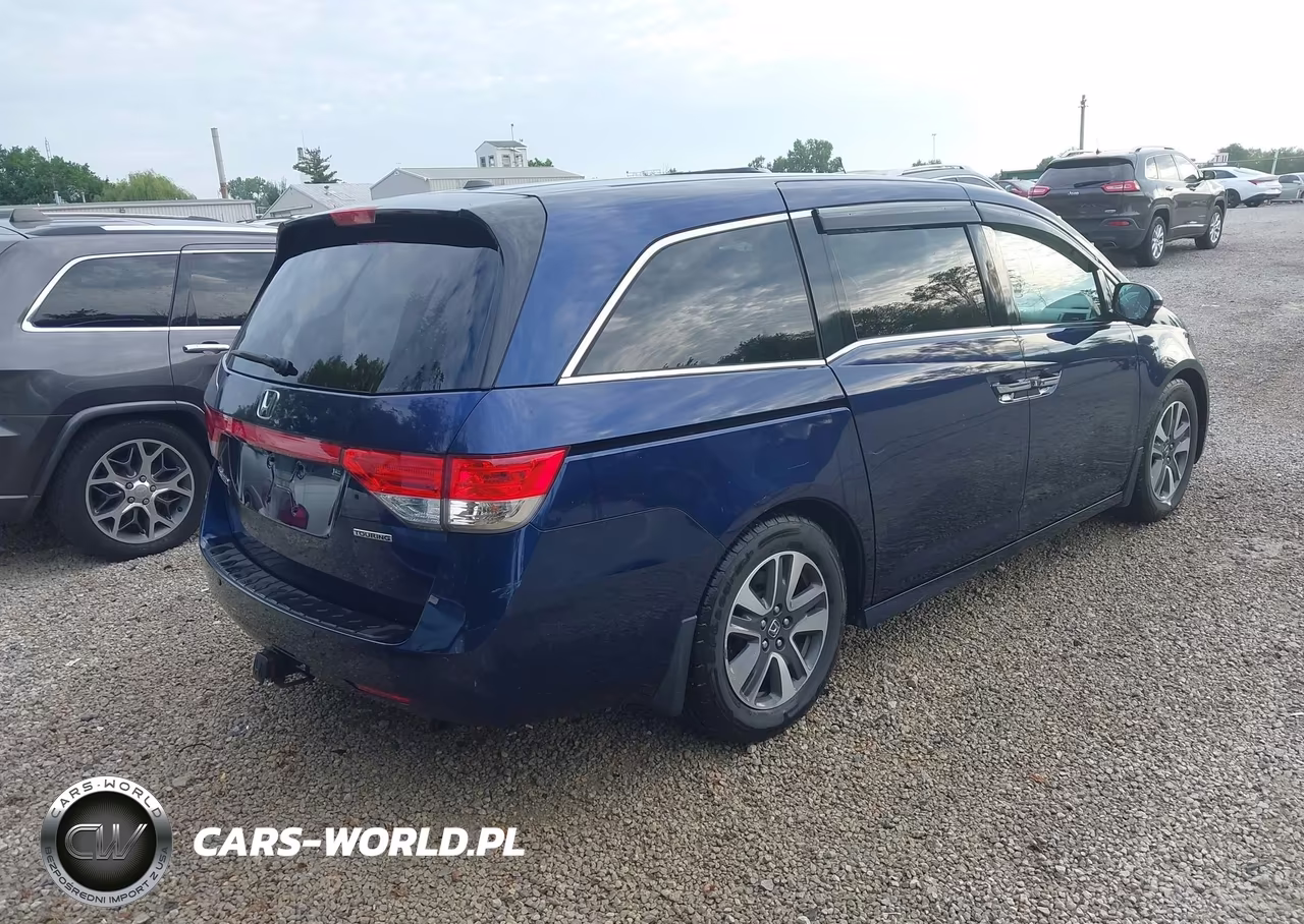 2016 Honda Odyssey Touring-Touring Elite VIN:5FNRL5H91GB072917 - 4