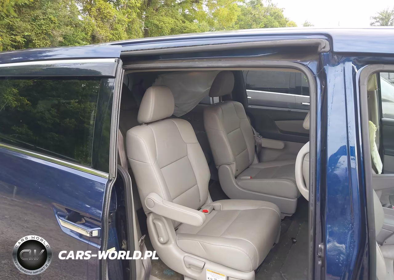 2016 Honda Odyssey Touring-Touring Elite VIN:5FNRL5H91GB072917 - 8