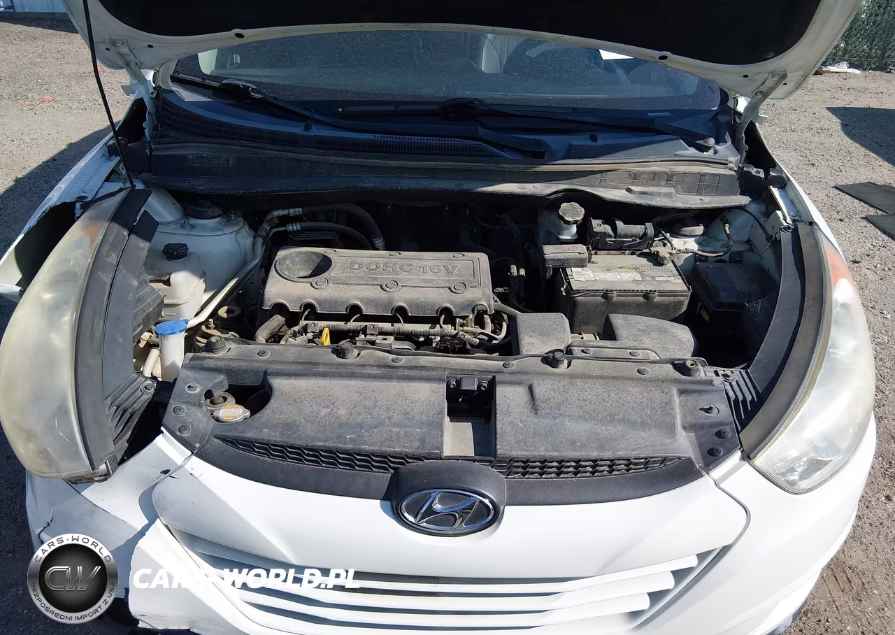 2011 Hyundai Tucson Gls VIN:KM8JU3AC5BU223922 - 10