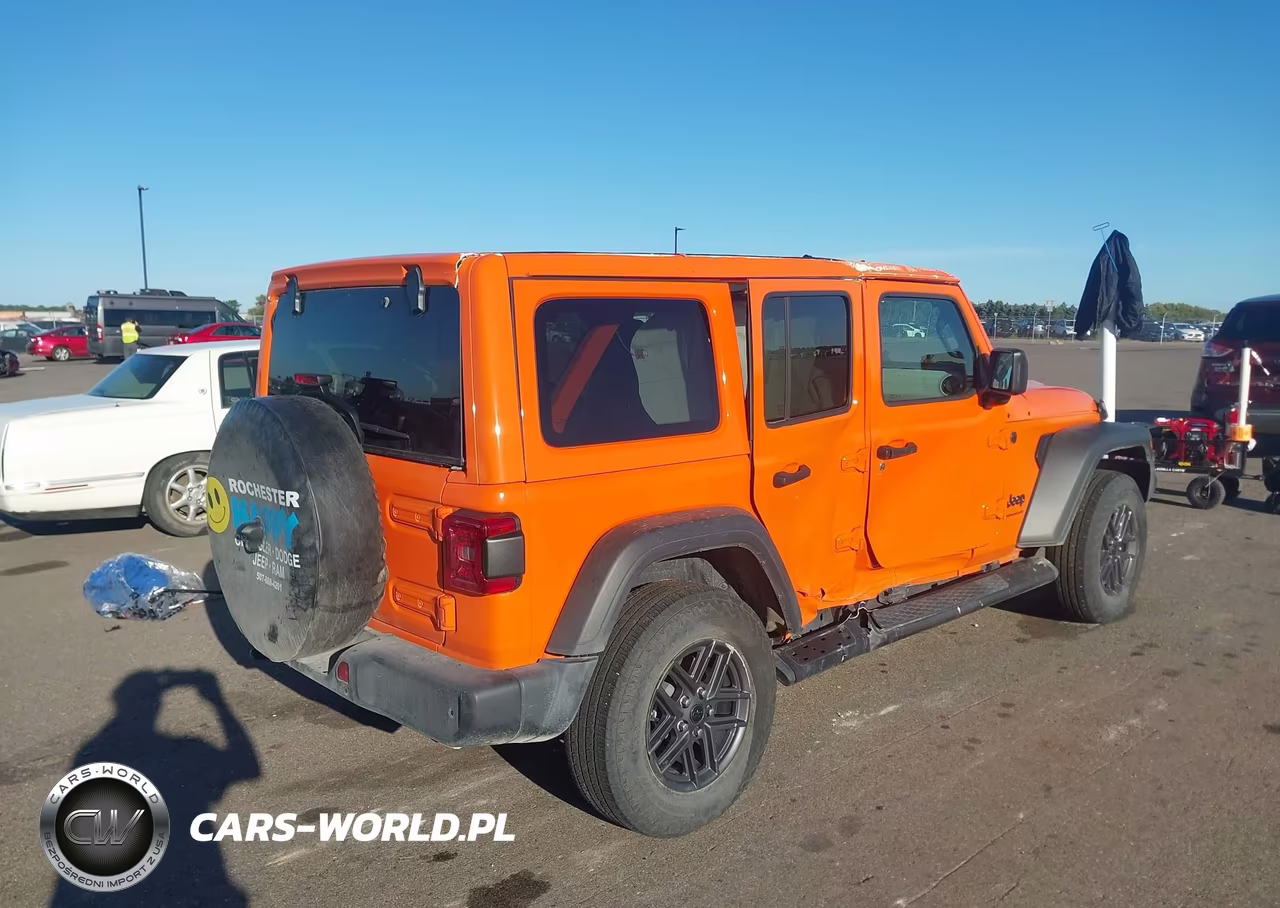 2025 Jeep Wrangler 4-Door Summit 4X4 VIN:1C4PJXDN8SW593746 - 4