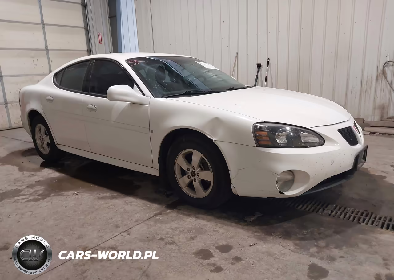 2006 Pontiac Grand Prix – zdjęcie 1 z 17