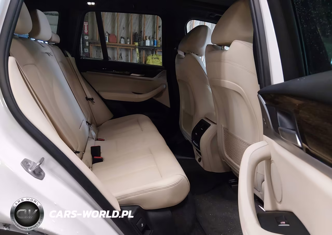 2019 BMW X3 xDrive30I VIN:5UXTR9C57KLP94493 - 8