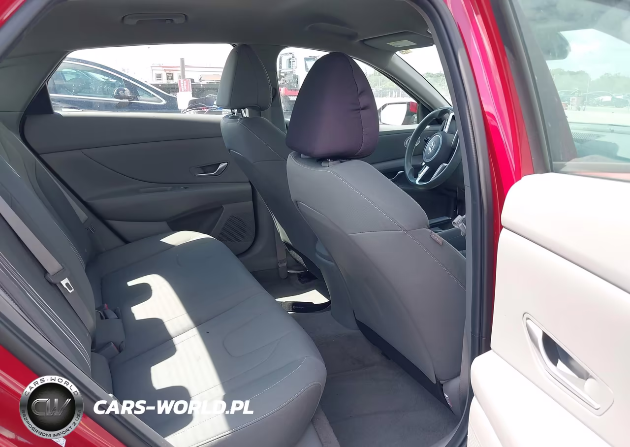 2023 Hyundai Elantra Sel VIN:KMHLM4AG0PU472072 - 8