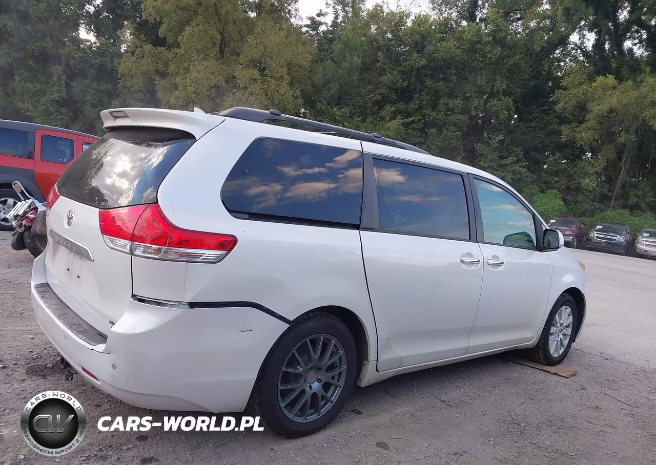 2011 Toyota Sienna Limited VIN:5TDDK3DC9BS006526 - 13