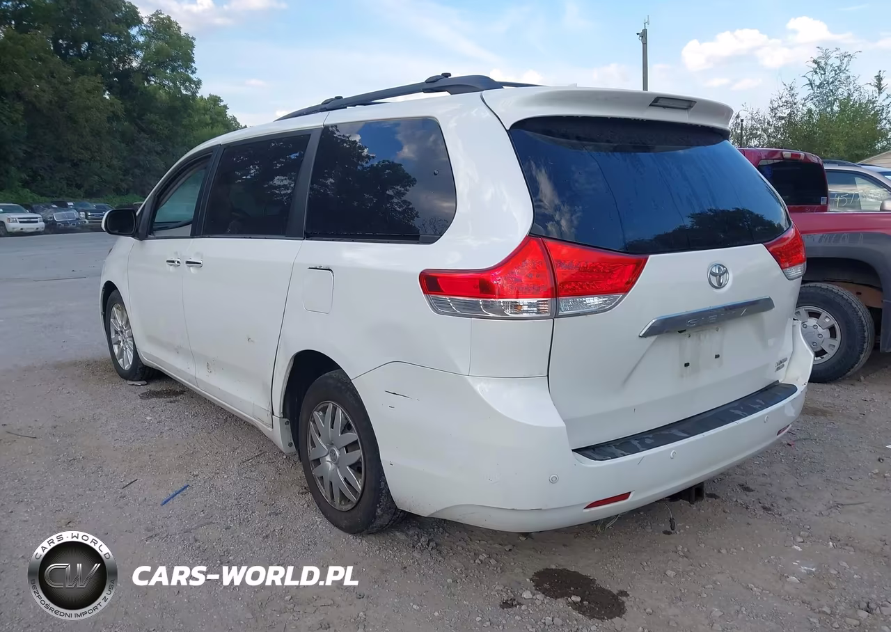 2011 Toyota Sienna Limited VIN:5TDDK3DC9BS006526 - 3