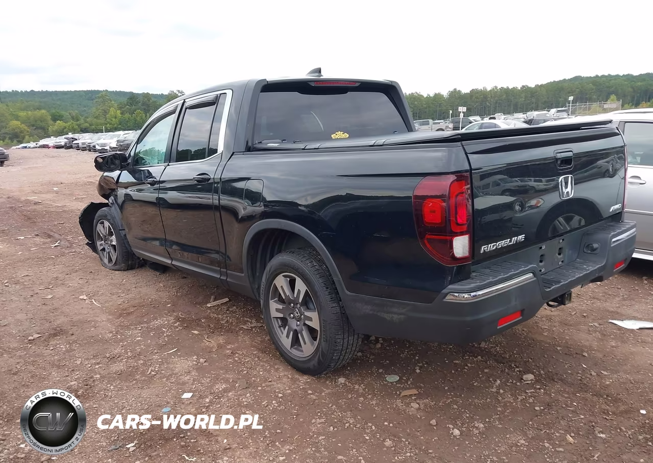 2017 Honda Ridgeline Rtl-T VIN:5FPYK3F66HB017240 - 3