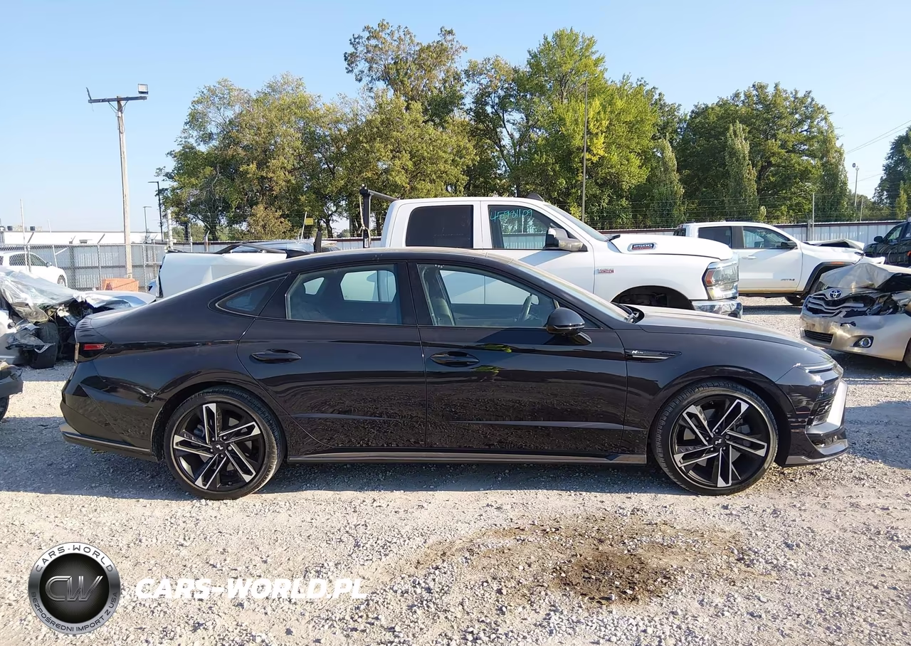 2025 Hyundai Sonata N Line VIN:KMHL54JC3SA433013 - 13