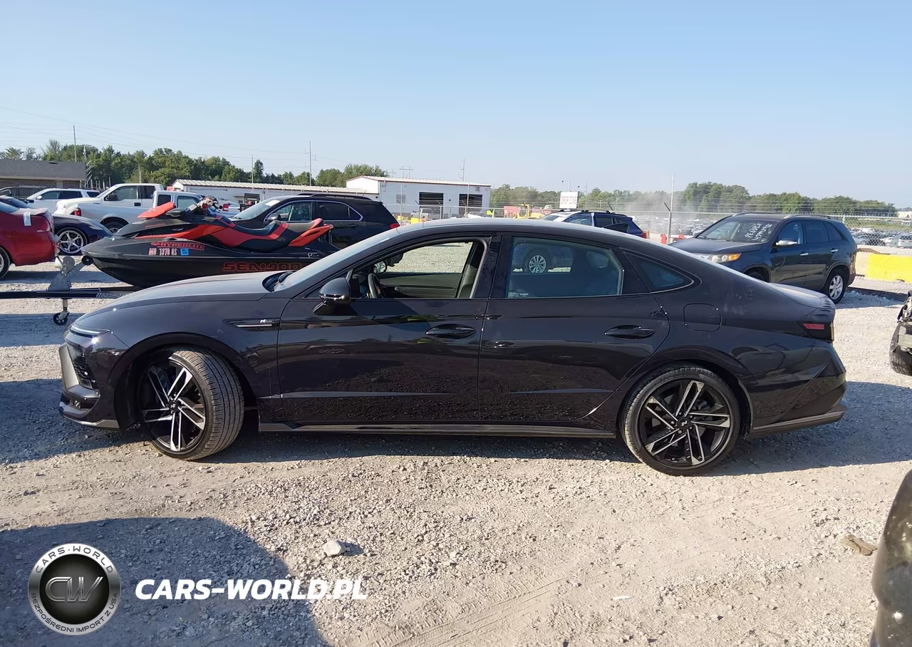 2025 Hyundai Sonata N Line VIN:KMHL54JC3SA433013 - 14