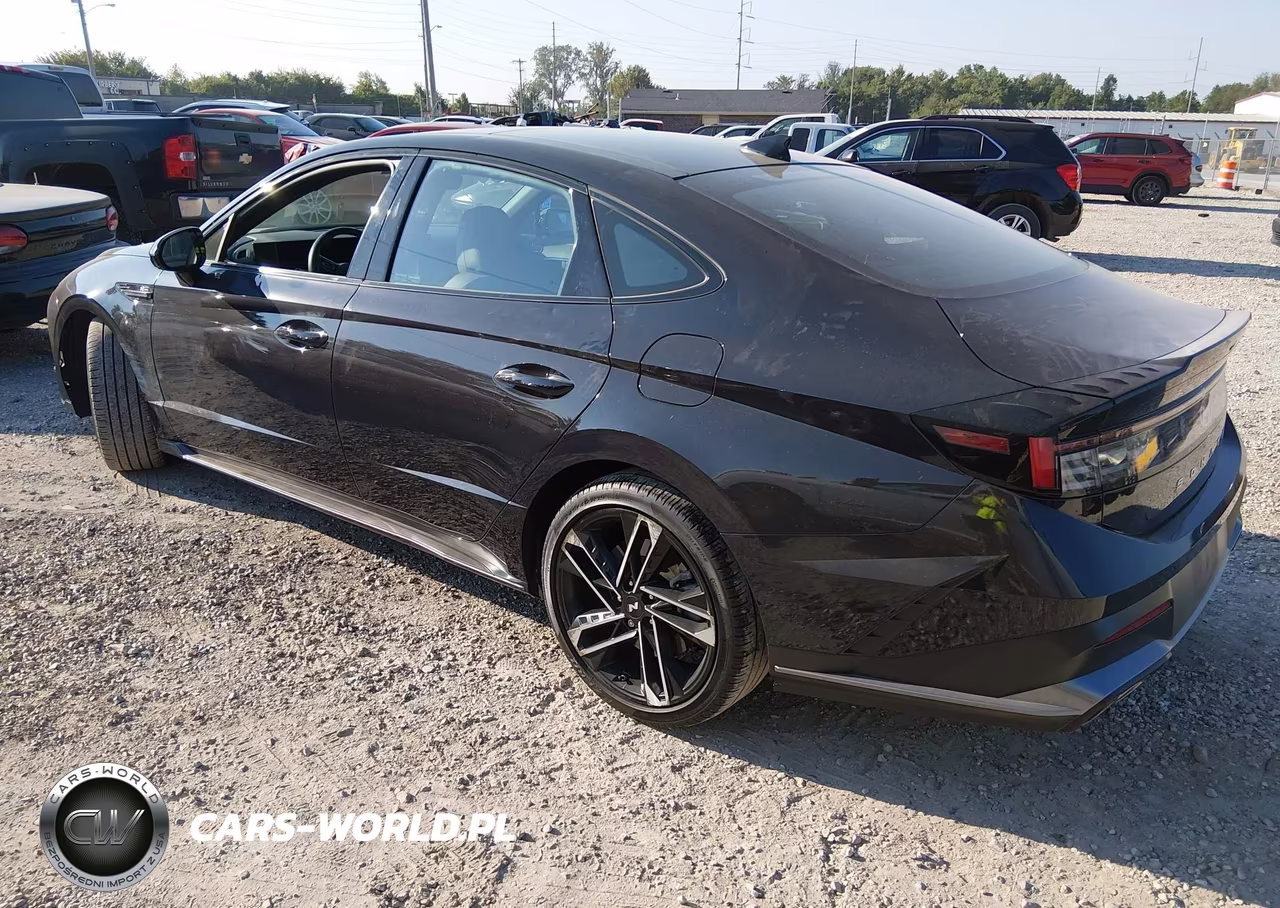 2025 Hyundai Sonata N Line VIN:KMHL54JC3SA433013 - 3