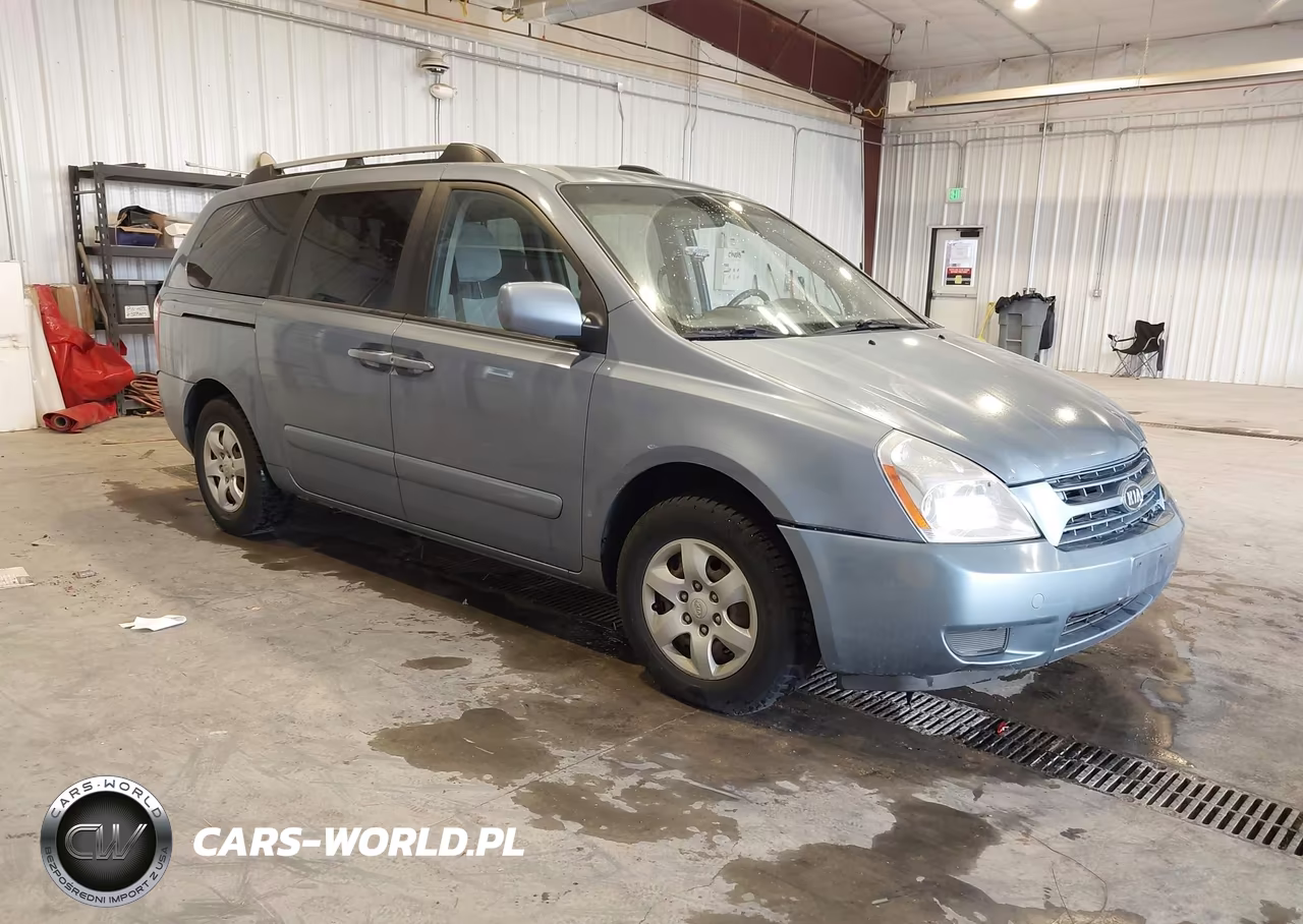 2008 Kia Sedona Lx