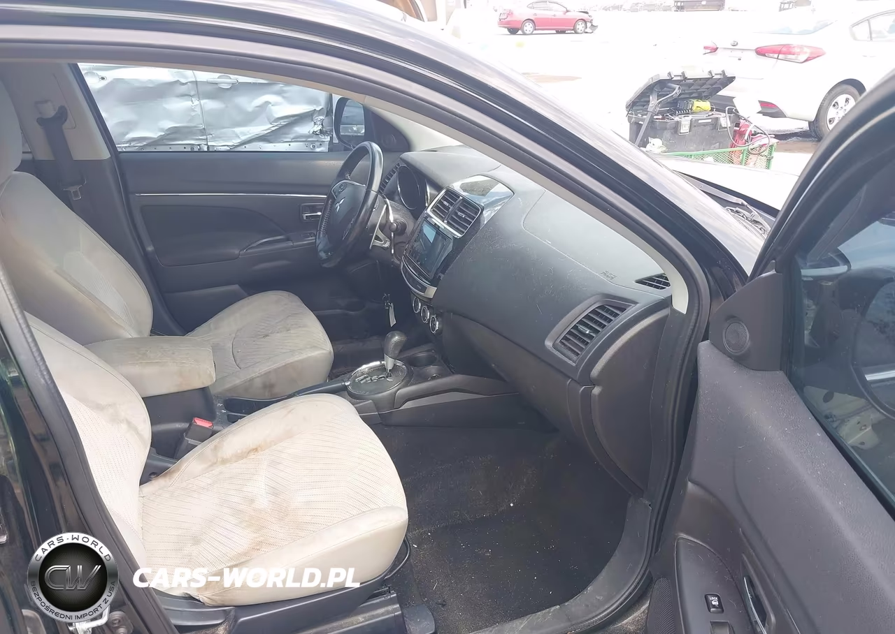 2015 Mitsubishi Outlander Sport Se VIN:4A4AP4AU0FE031679 - 5