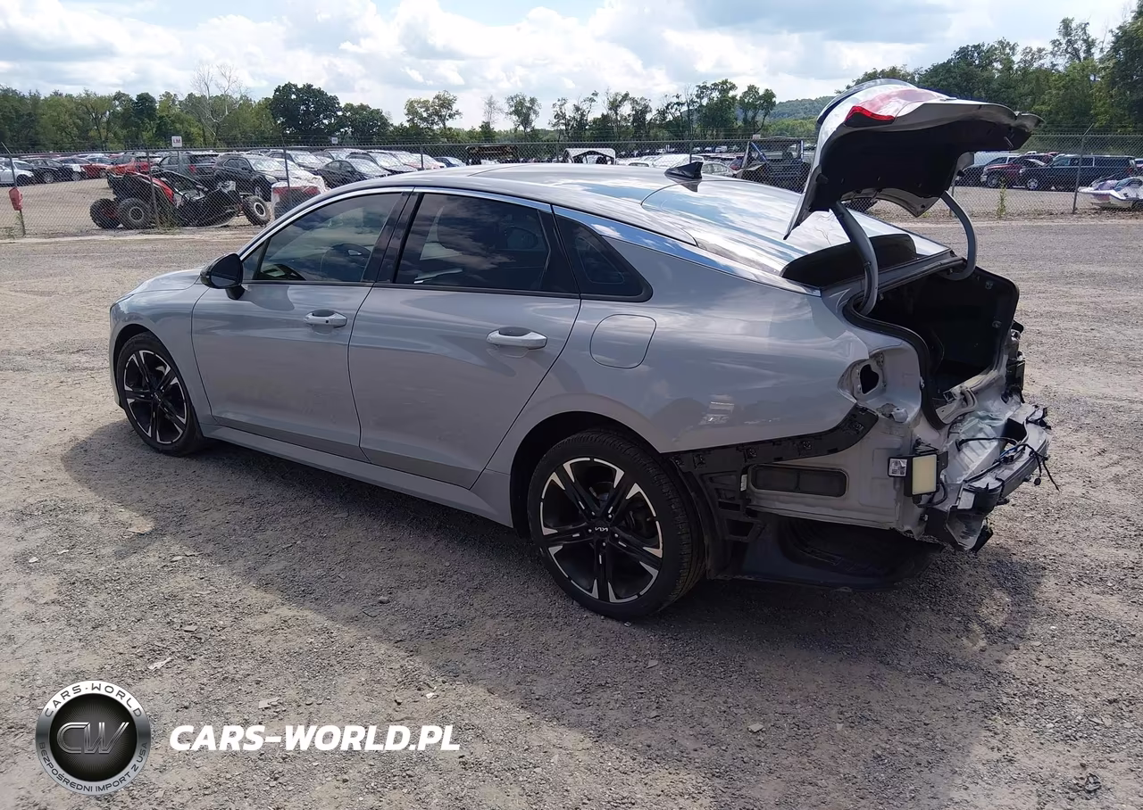 2022 Kia K5 Gt-Line VIN:5XXG64J28NG098642 - 3