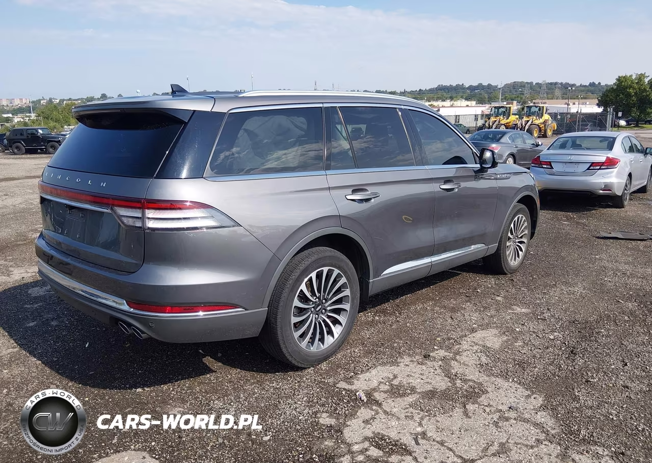 2023 Lincoln Aviator Standard VIN:5LM5J6XC0PGL08768 - 4