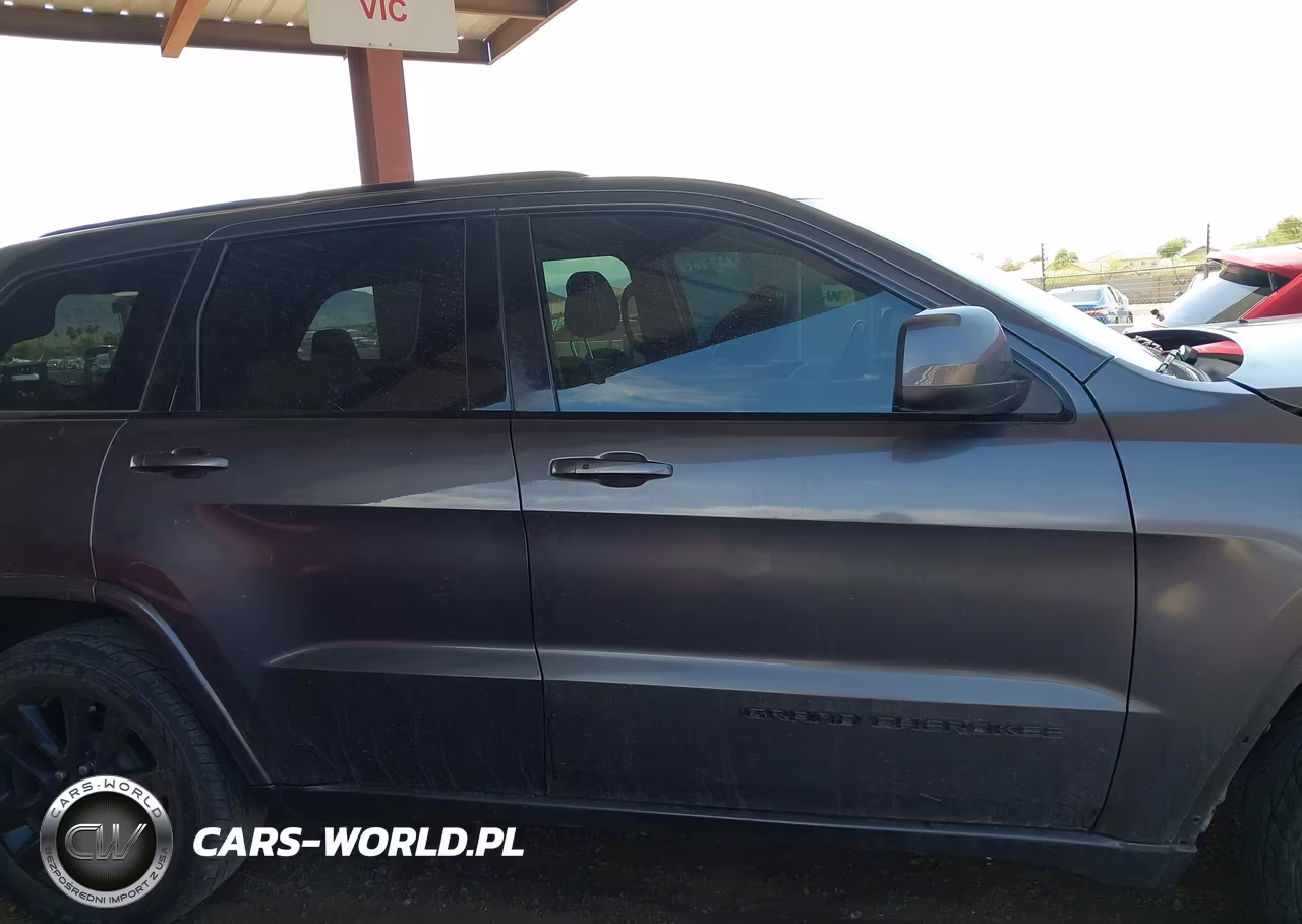 2019 Jeep Grand Cherokee Altitude 4X2 VIN:1C4RJEAG9KC805722 - 14