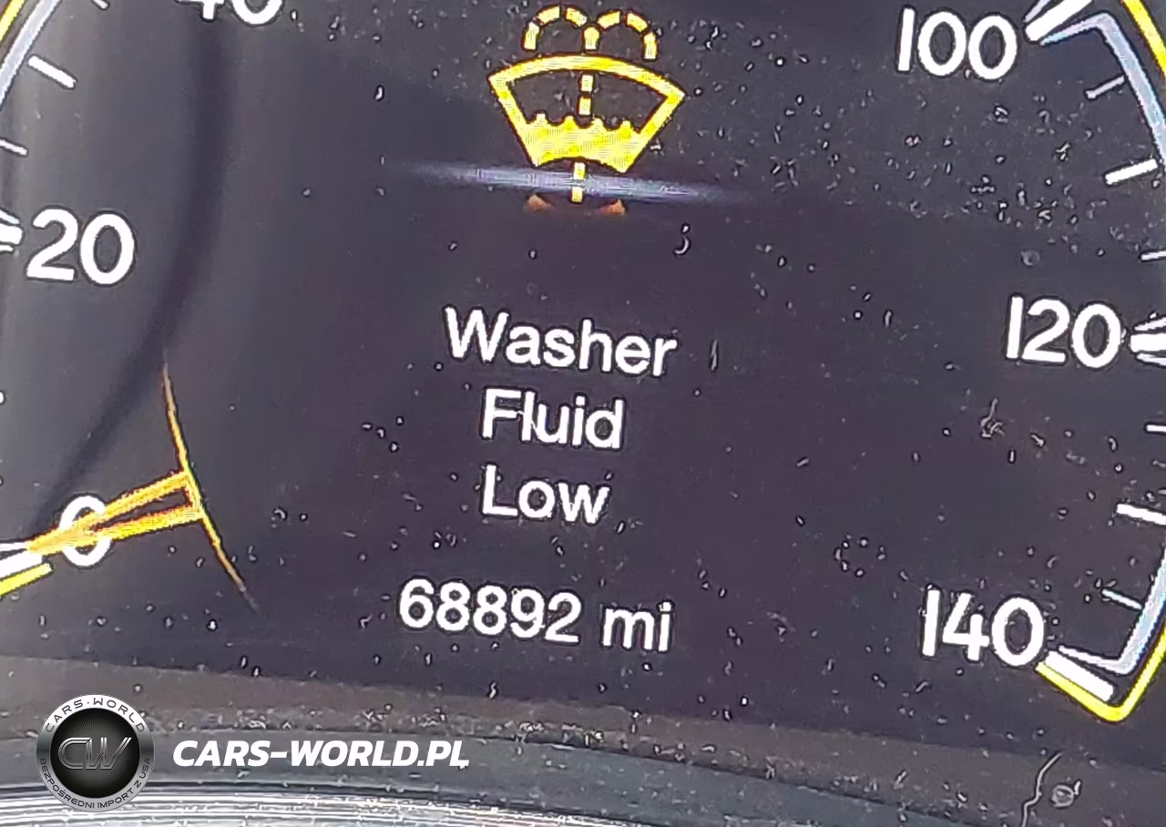2019 Jeep Grand Cherokee Altitude 4X2 VIN:1C4RJEAG9KC805722 - 16