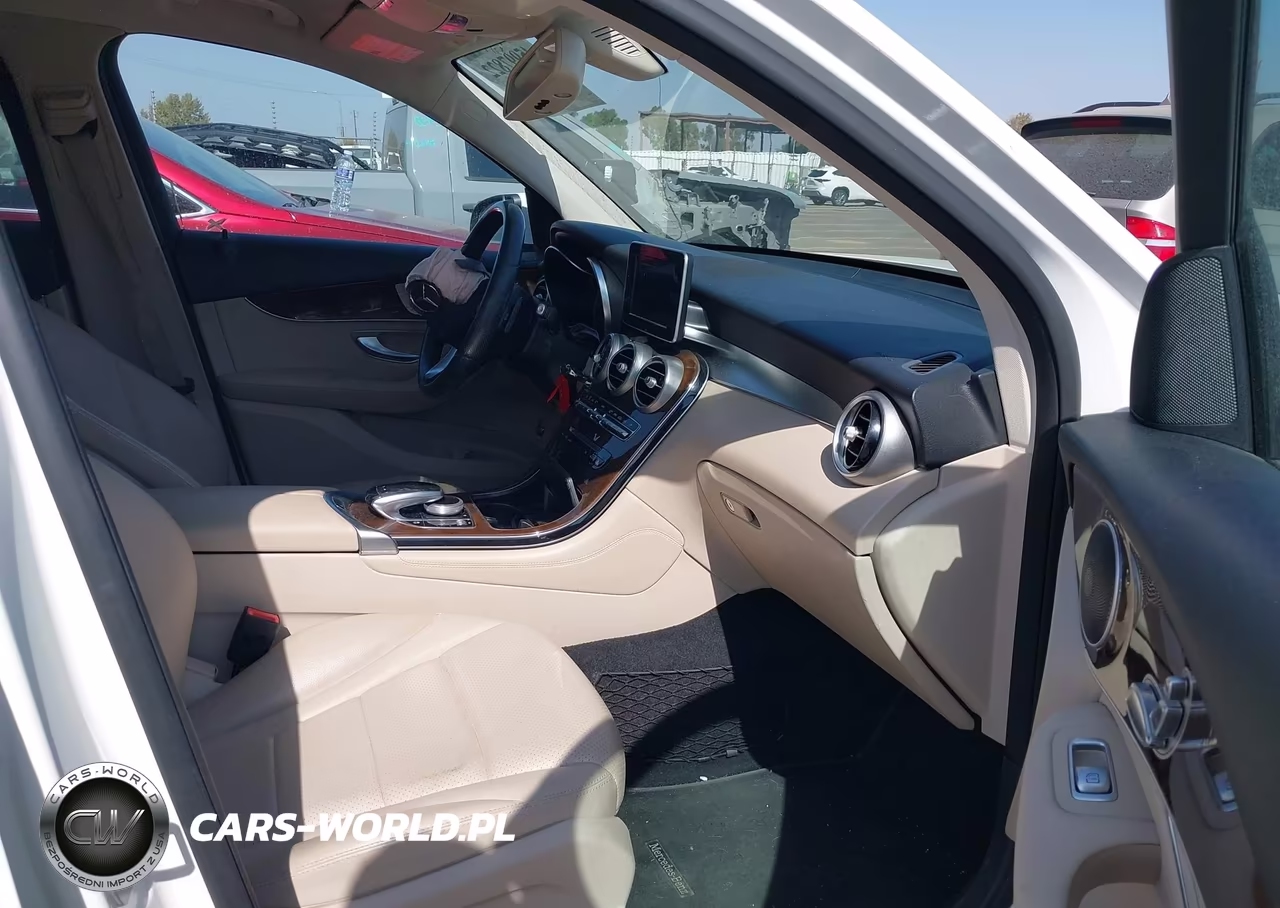 2017 Mercedes-Benz Glc 300 VIN:WDC0G4JB8HF120182 - 5