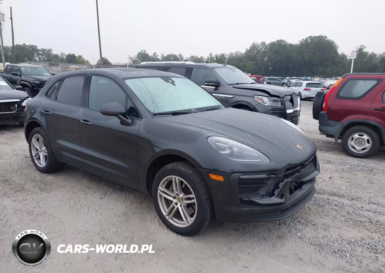 2023 Porsche Macan T