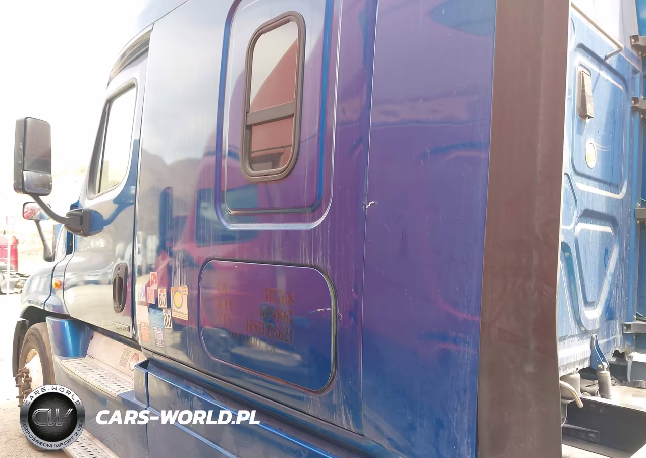 2017 Freightliner Cascadia 125 VIN:3AKJGLDR3HSHZ6621 - 18