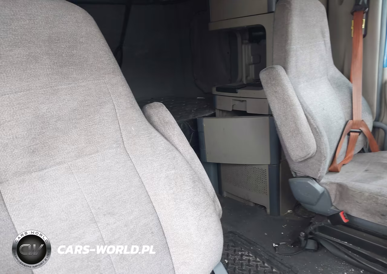 2017 Freightliner Cascadia 125 VIN:3AKJGLDR3HSHZ6621 - 21