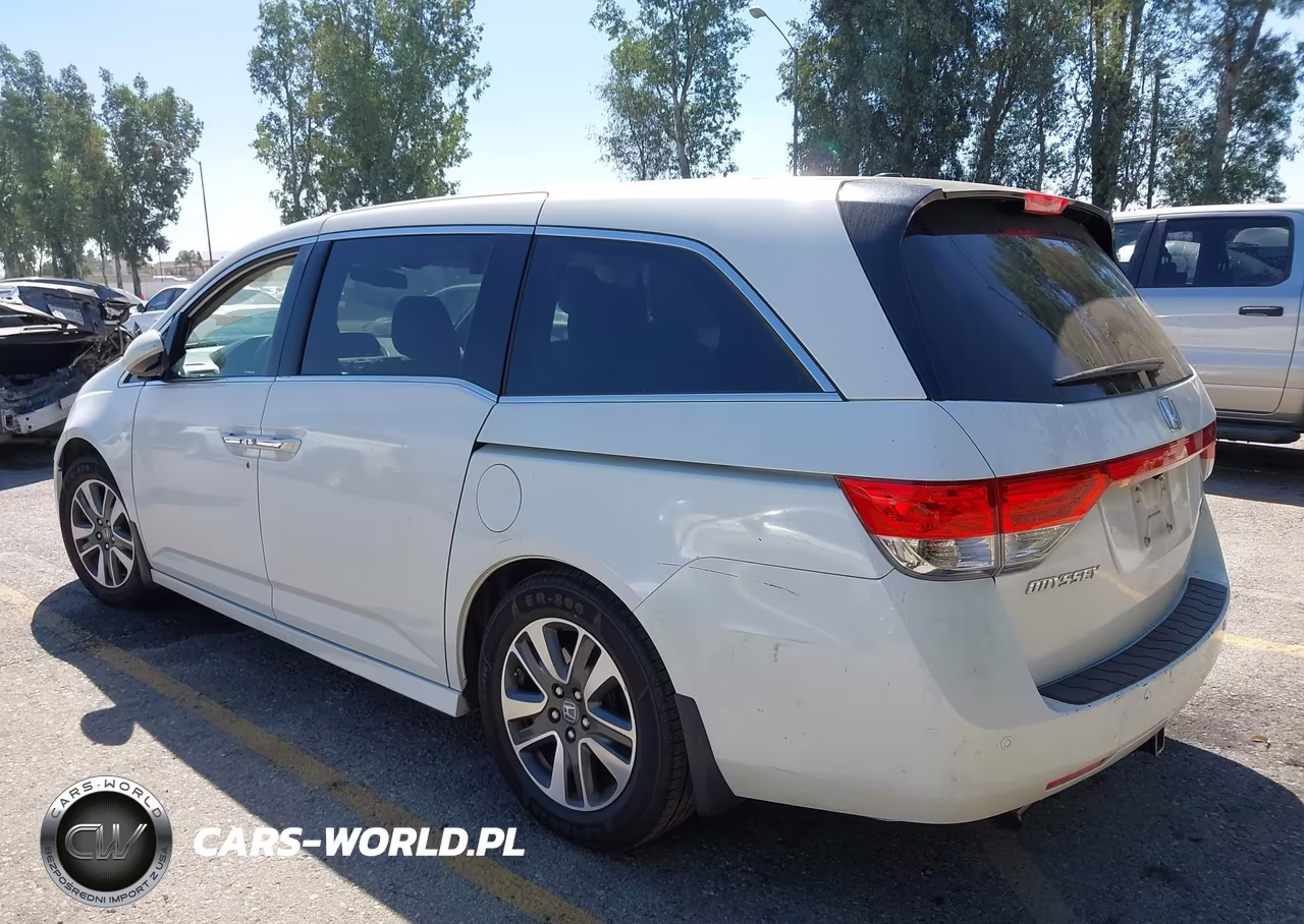 2014 Honda Odyssey Touring-Touring Elite VIN:5FNRL5H93EB112704 - 3