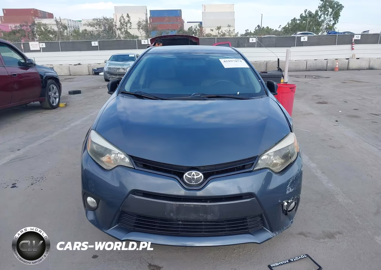 2015 Toyota Corolla Le Plus VIN:5YFBURHE2FP207117 - 12