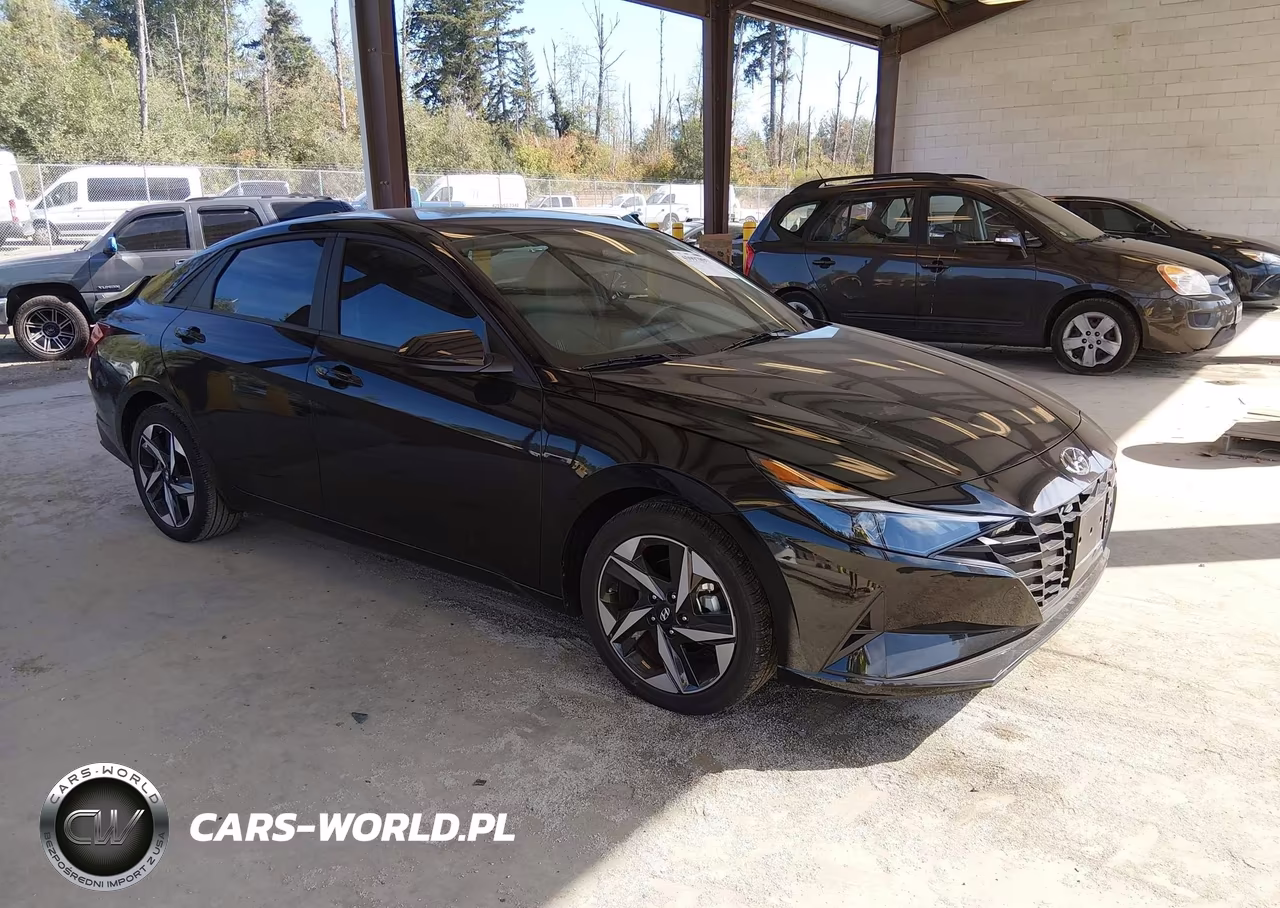 2023 Hyundai Elantra Sel