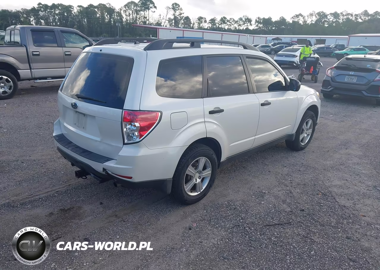 2011 Subaru Forester 2.5X VIN:JF2SHABC7BG732488 - 4