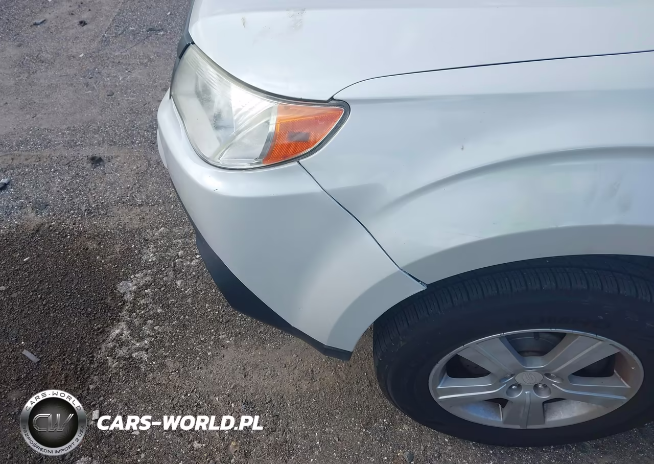 2011 Subaru Forester 2.5X VIN:JF2SHABC7BG732488 - 6