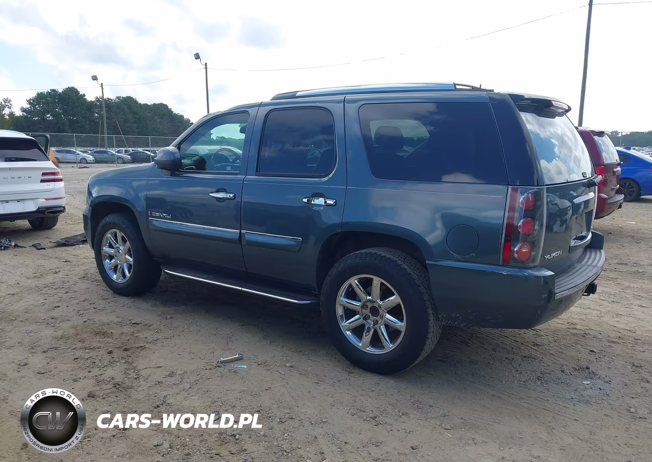 2007 GMC Yukon Denali VIN:1GKFK63877J199999 - 3