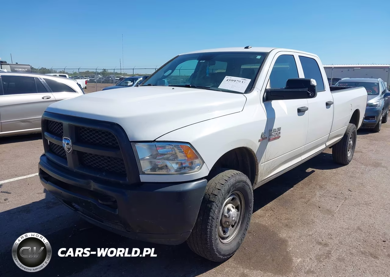 2018 Ram 2500 Tradesman 4X4 8' Box VIN:3C6UR5HL0JG307319 - 2