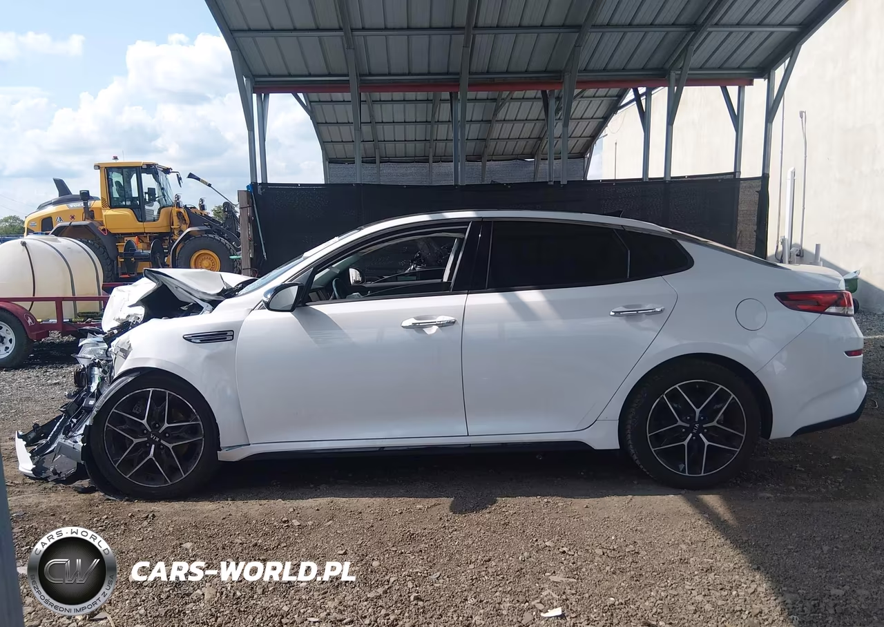 2020 Kia Optima Se VIN:5XXGT4L31LG444557 - 13
