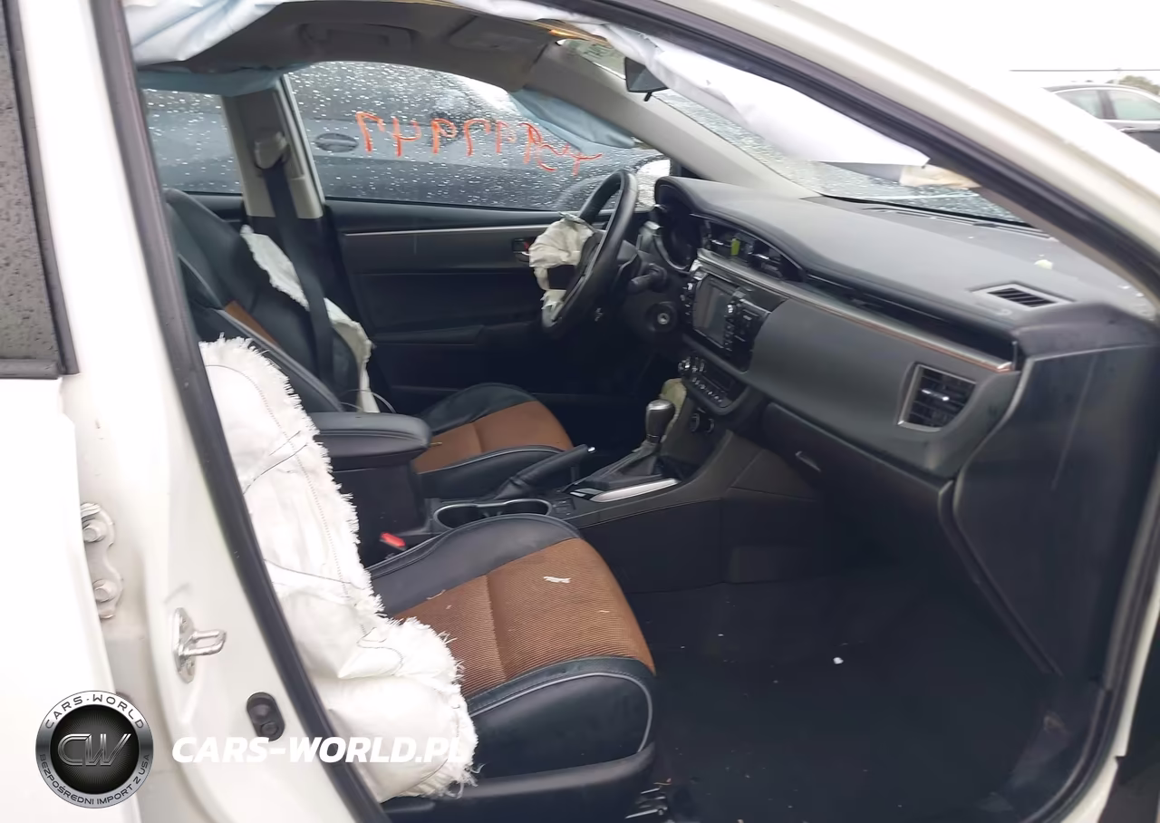 2014 Toyota Corolla S Plus VIN:5YFBURHE7EP093114 - 5