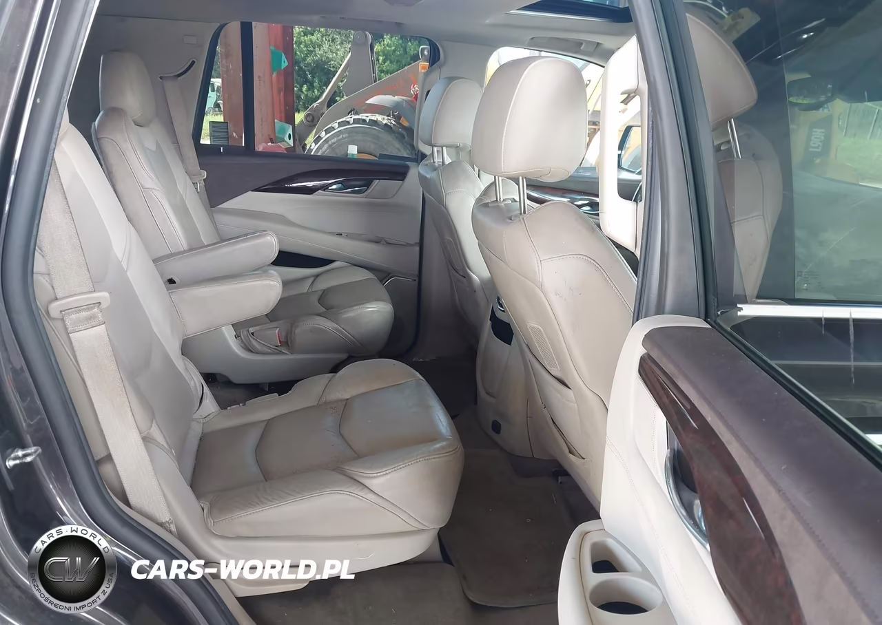2015 Cadillac Escalade Luxury VIN:1GYS3MKJ7FR535130 - 8