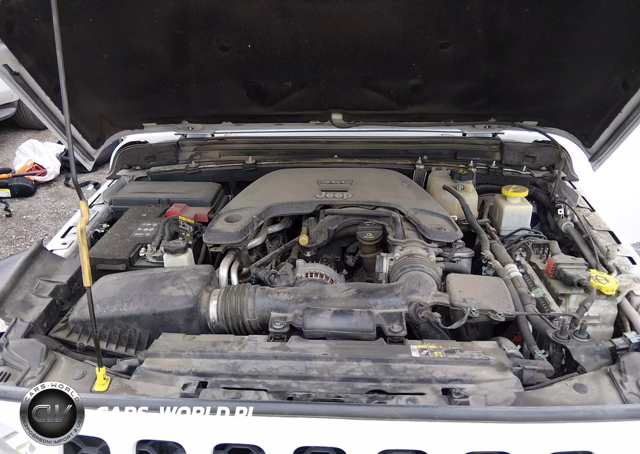 2020 Jeep Gladiator Sport S 4X4 VIN:1C6HJTAG4LL192448 - 10