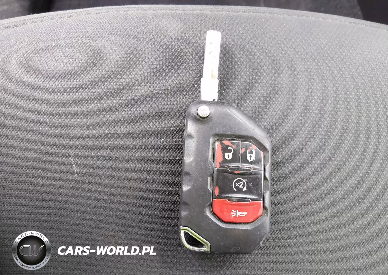 2020 Jeep Gladiator Sport S 4X4 VIN:1C6HJTAG4LL192448 - 11