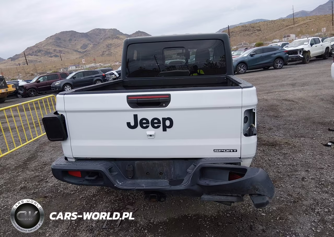 2020 Jeep Gladiator Sport S 4X4 VIN:1C6HJTAG4LL192448 - 16