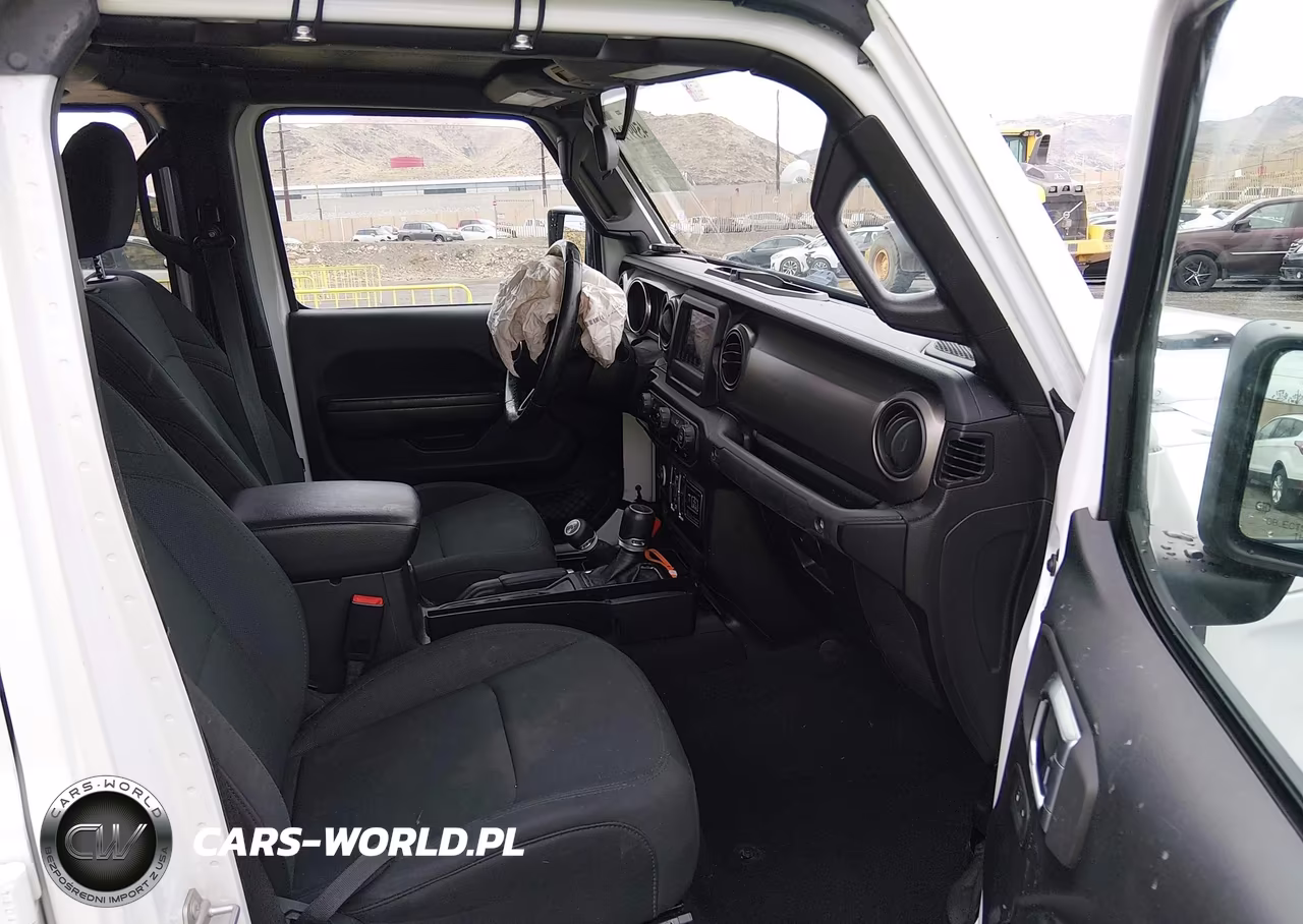 2020 Jeep Gladiator Sport S 4X4 VIN:1C6HJTAG4LL192448 - 5