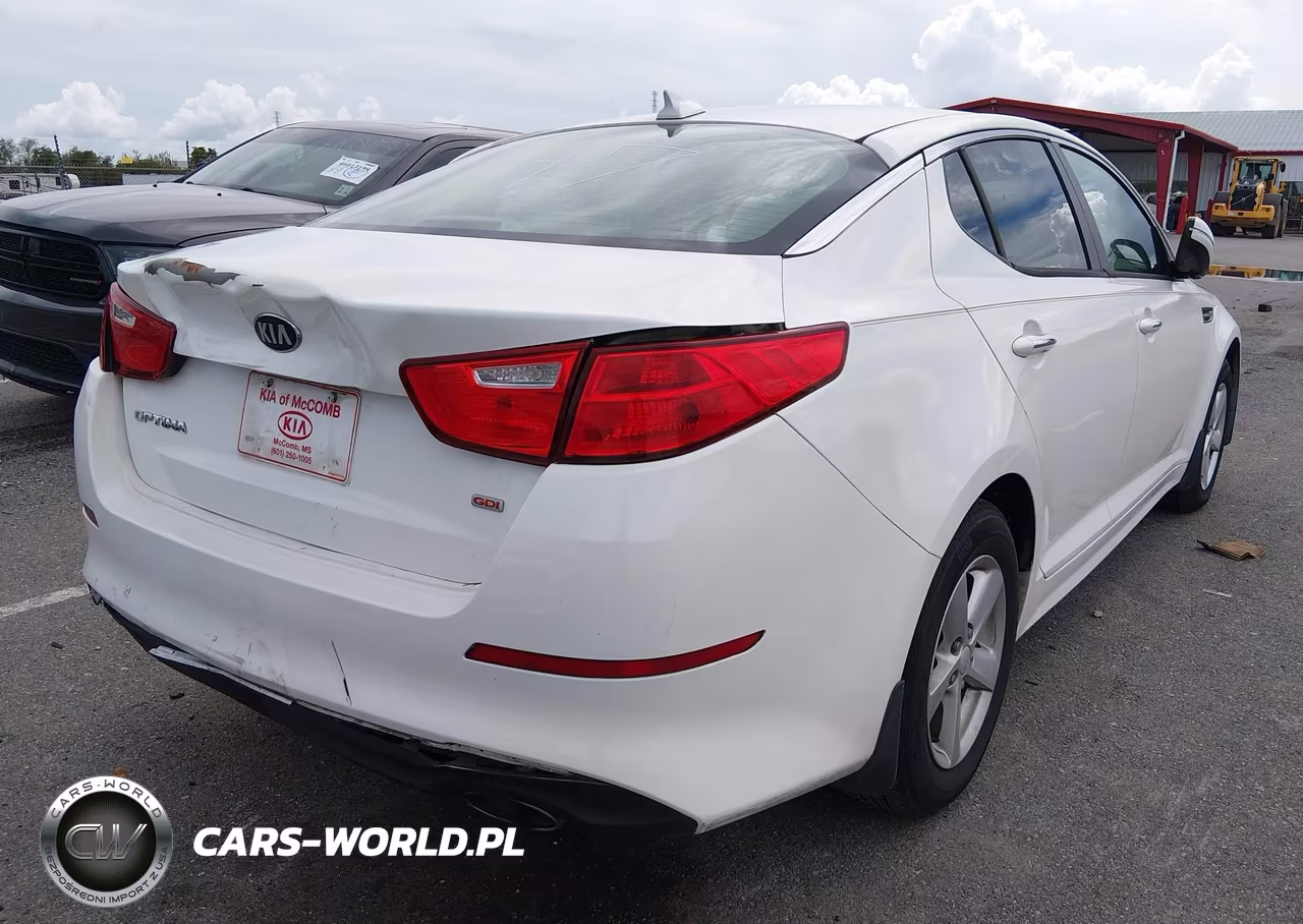 2015 Kia Optima Lx VIN:5XXGM4A78FG504373 - 4