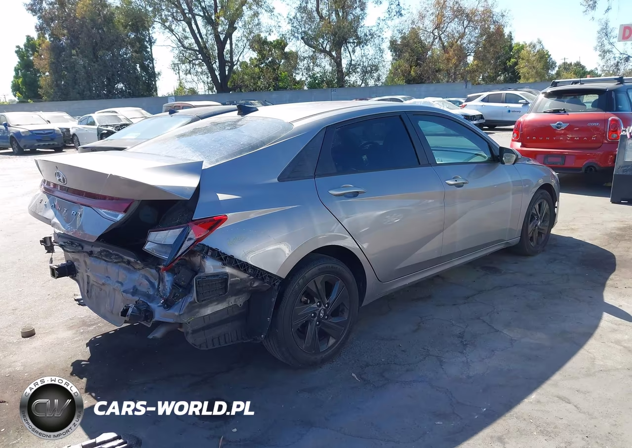 2021 Hyundai Elantra Sel VIN:KMHLS4AG0MU064267 - 4