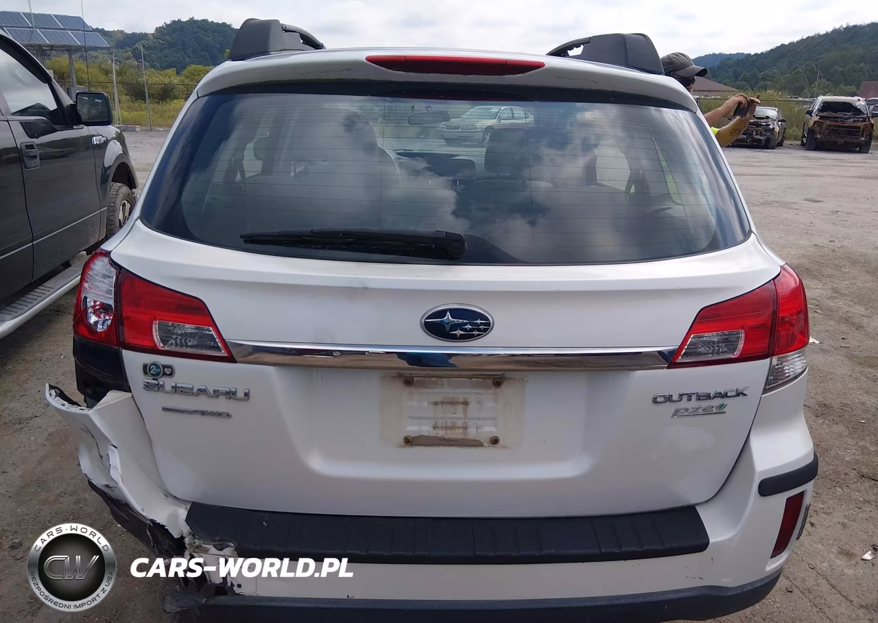 2010 Subaru Outback 2.5I VIN:4S4BRBAC7A3386186 - 16