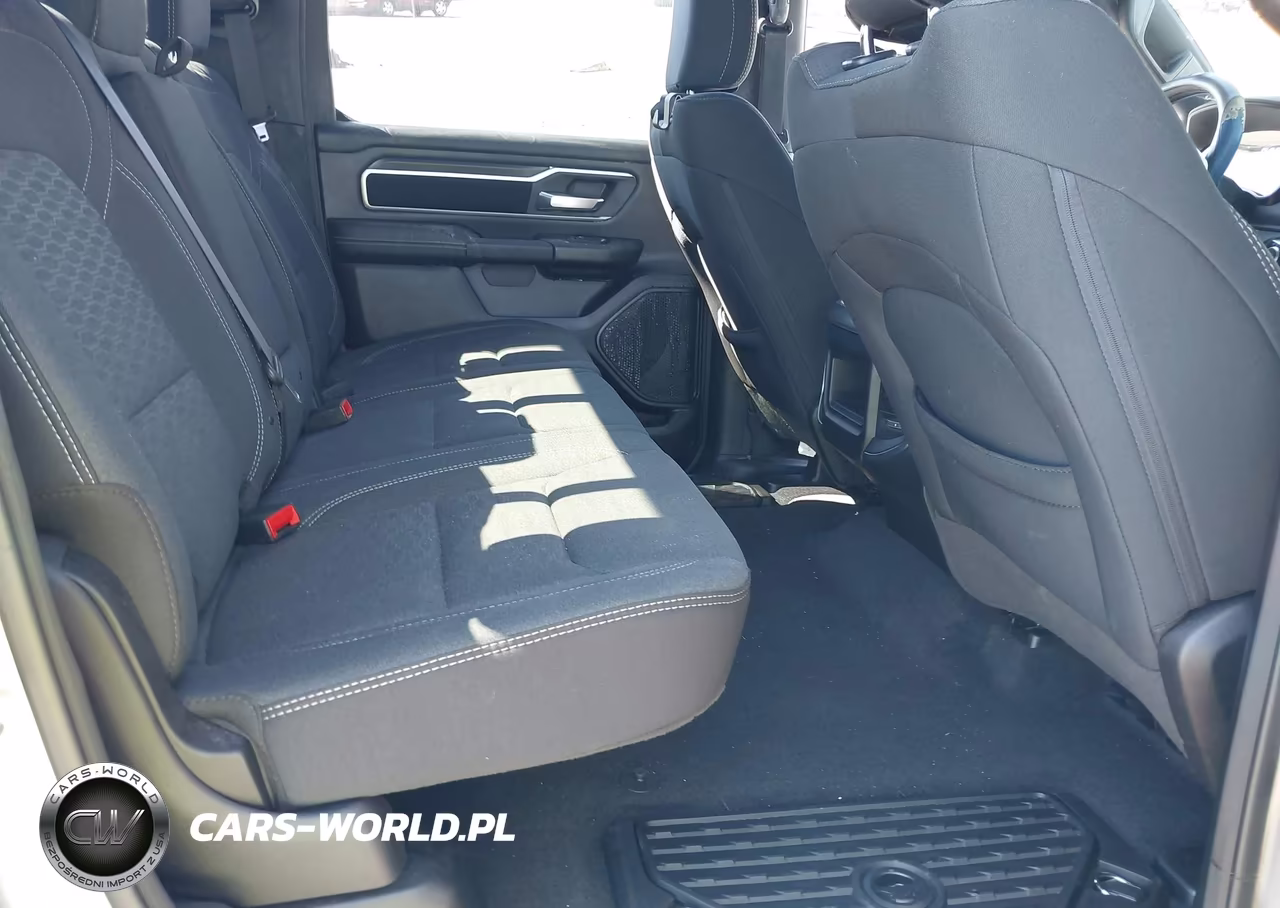 2025 Ram 1500 Big Horn 4X2 5'7 Box VIN:1C6RREFG0SN549953 - 8