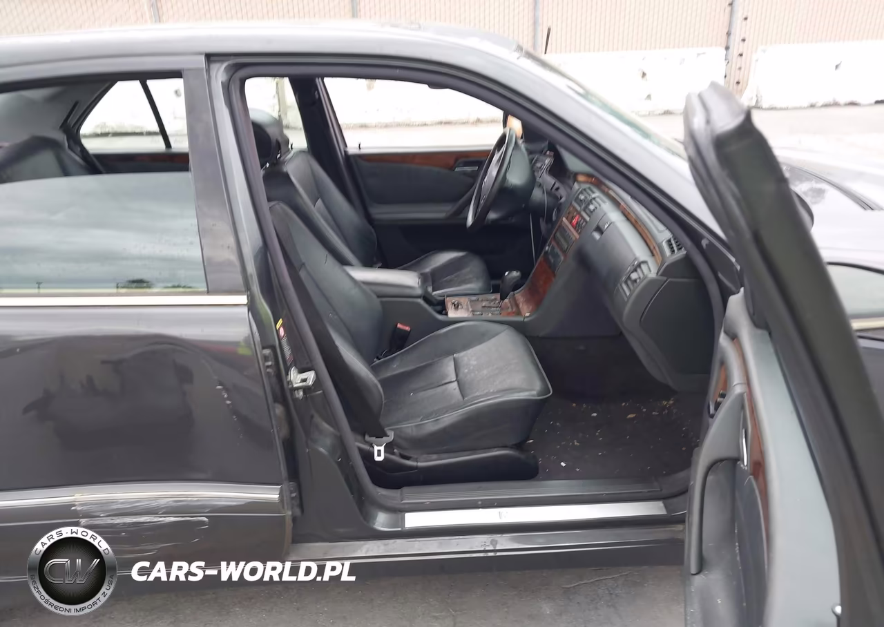 2001 Mercedes-Benz E 430 VIN:WDBJF70J41X061671 - 5