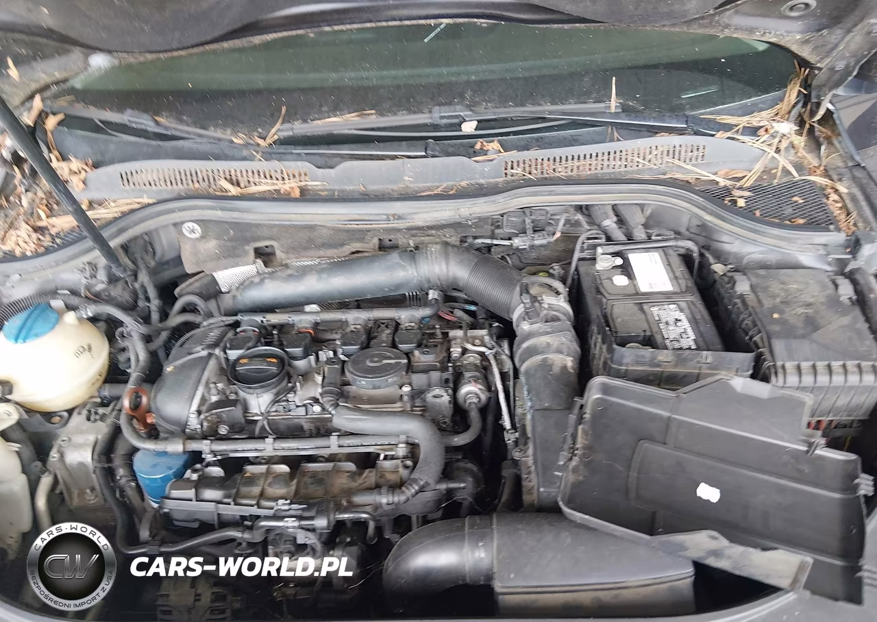 2011 Volkswagen Cc Sport VIN:WVWMP7AN4BE732329 - 10