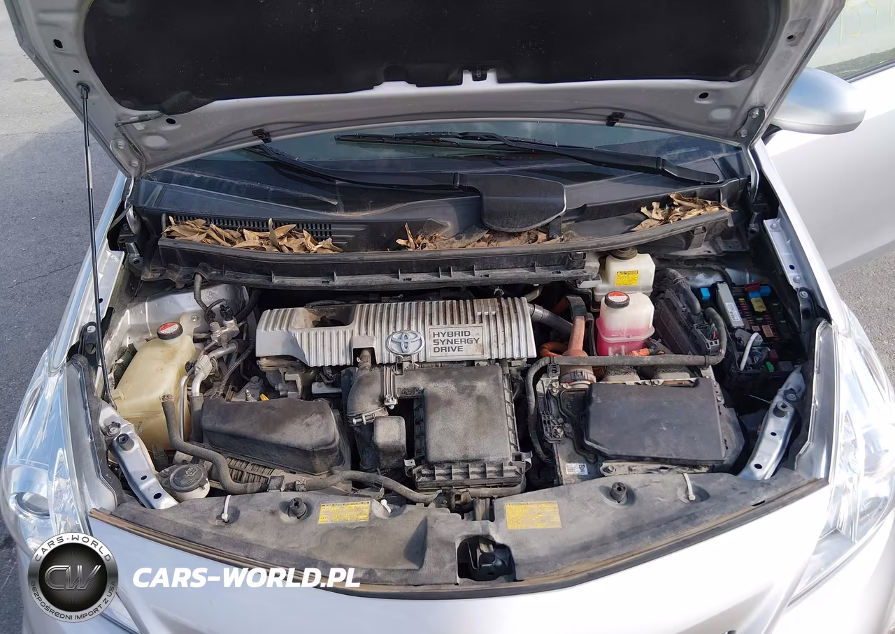 2014 Toyota Prius V Two VIN:JTDZN3EU1EJ006803 - 10